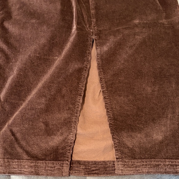 Pilcro Rich Brown Corduroy Skirt Front split. - Picture 3 of 5